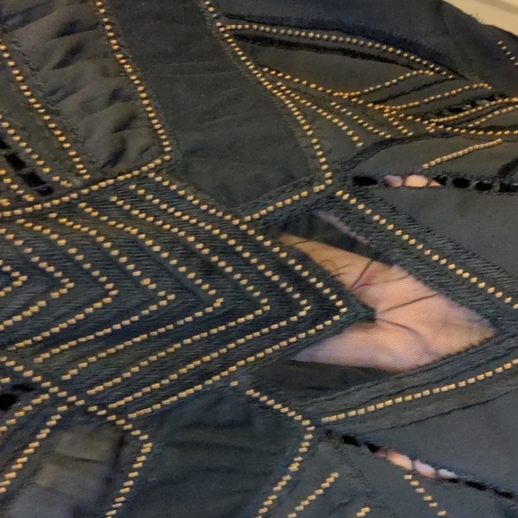 Embellished beaded cut away shirt - Picture 3 of 5